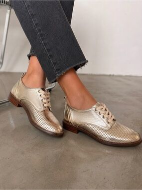 Brioso Ortholite Fixby Leather Oxford Casual Flats  Metallic Gold Size 8.5 NEW